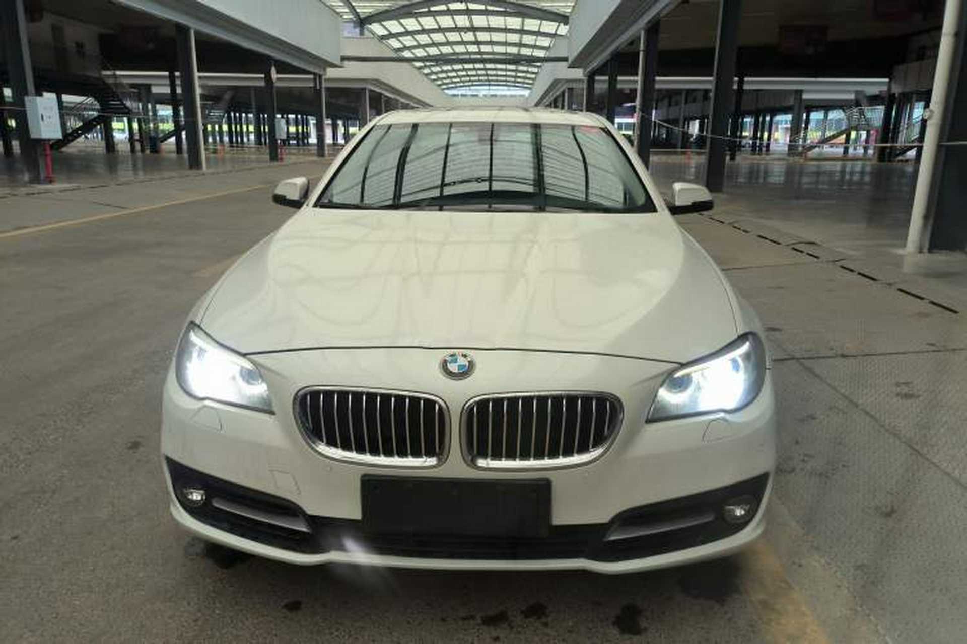 Used BMW 5 Series 2015 520i Elegant Edition Exterior 1