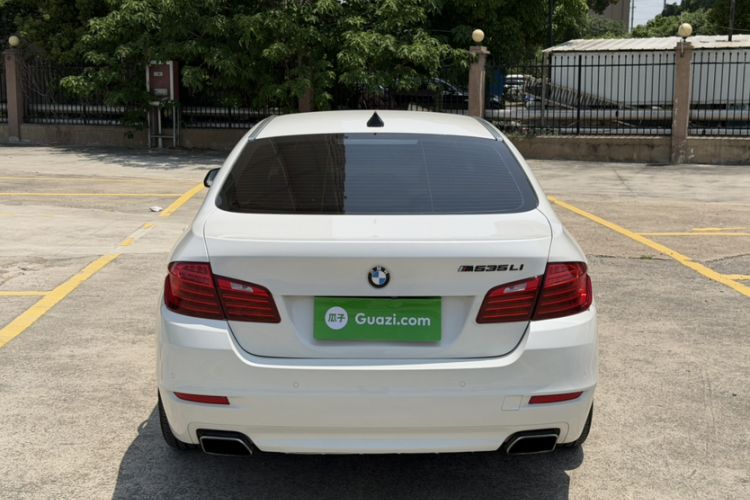 Used BMW 5 Series 2015 535Li Leading Model Exterior 10