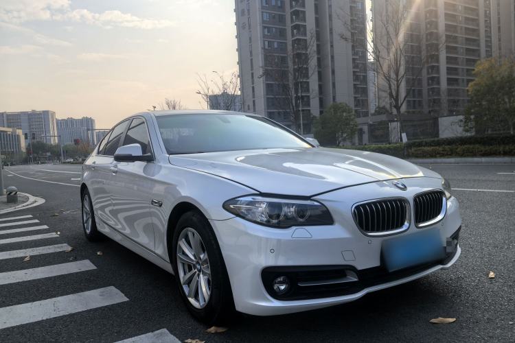 Used BMW 5 Series 2015 520i Elegant Edition Exterior 2