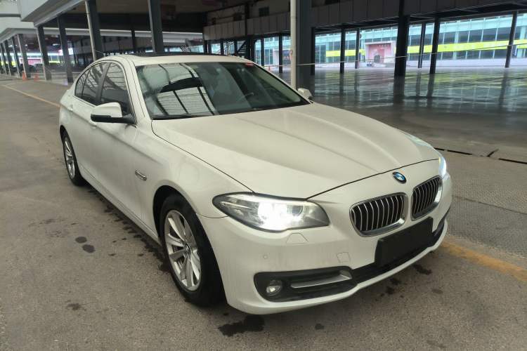 Used BMW 5 Series 2015 520i Elegant Edition Exterior 2