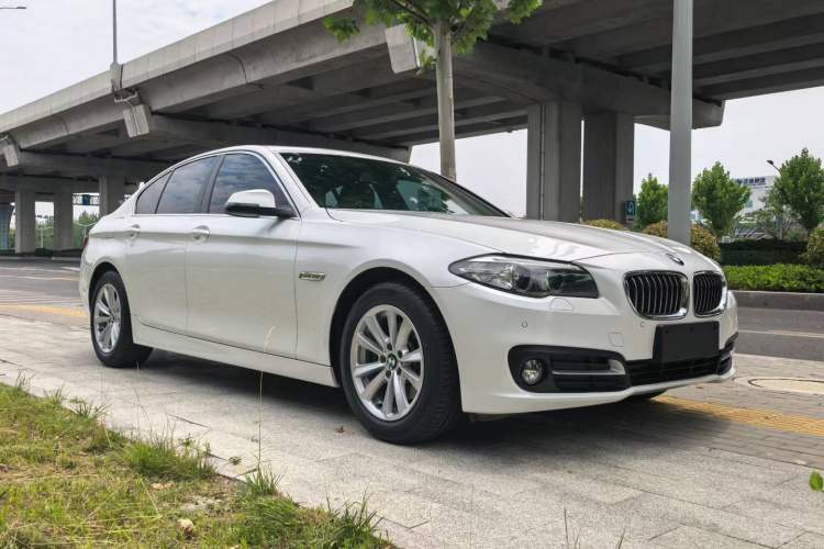 Used BMW 5 Series 2015 520i Elegant Edition Exterior 2