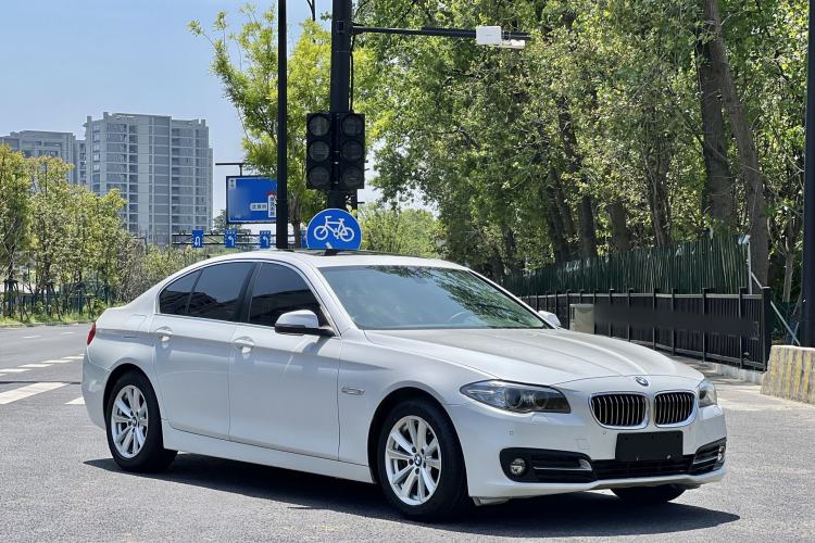 Used BMW 5 Series 2015 520i Elegant Edition Exterior 3