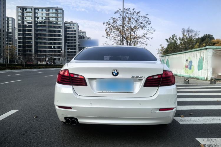 Used BMW 5 Series 2015 520i Elegant Edition Exterior 4