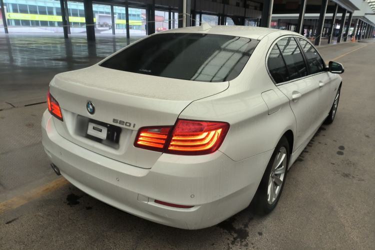 Used BMW 5 Series 2015 520i Elegant Edition Exterior 5
