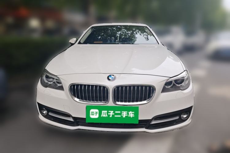 Used BMW 5 Series 2015 520i Elegant Edition Front