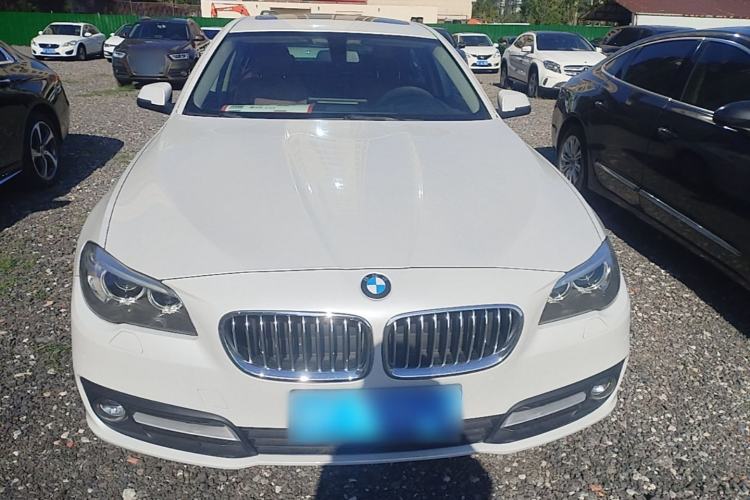 Used BMW 5 Series 2015 520i Elegant Edition Front