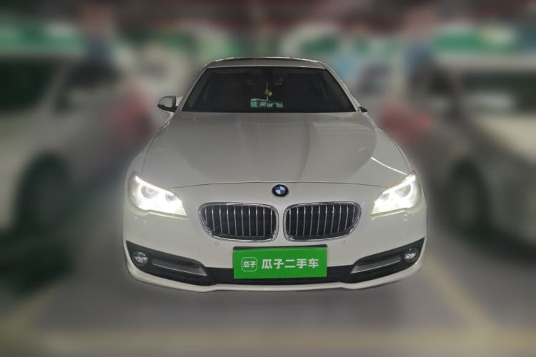 Used BMW 5 Series 2015 520i Elegant Edition Front
