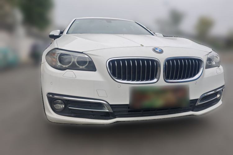 Used BMW 5 Series 2015 520i Elegant Edition Front