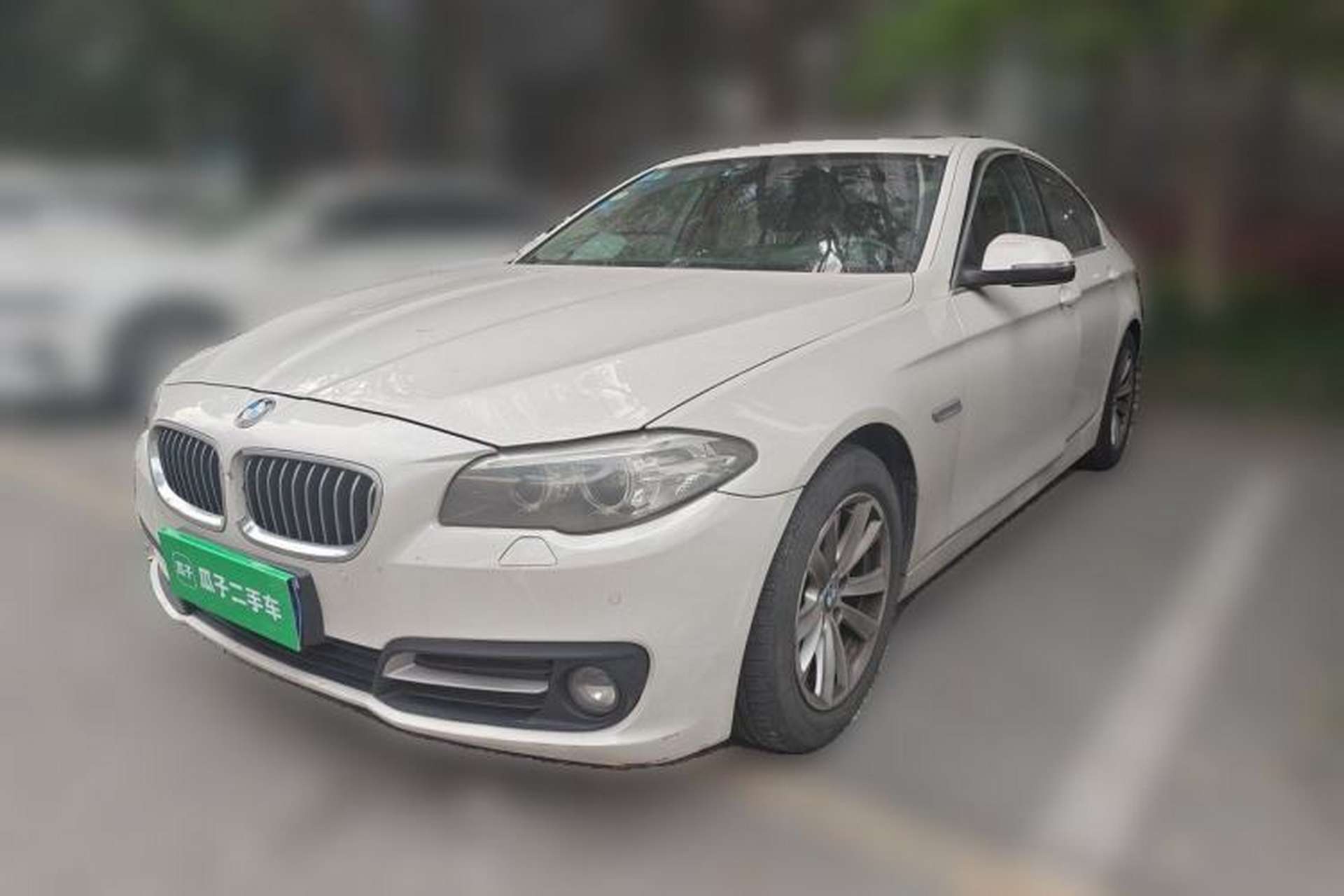 Used BMW 5 Series 2015 520i Elegant Edition Front Left 45 Deg