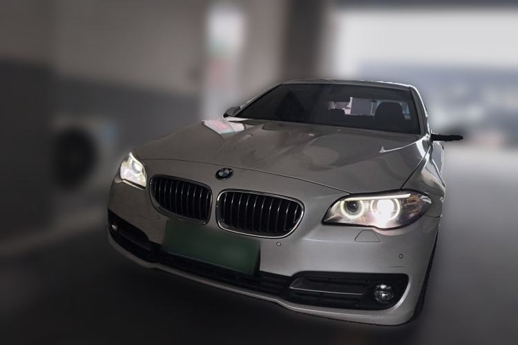 Used BMW 5 Series 2015 520i Elegant Edition Front
