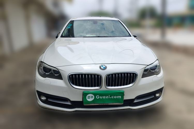 Used BMW 5 Series 2015 520i Elegant Edition Front