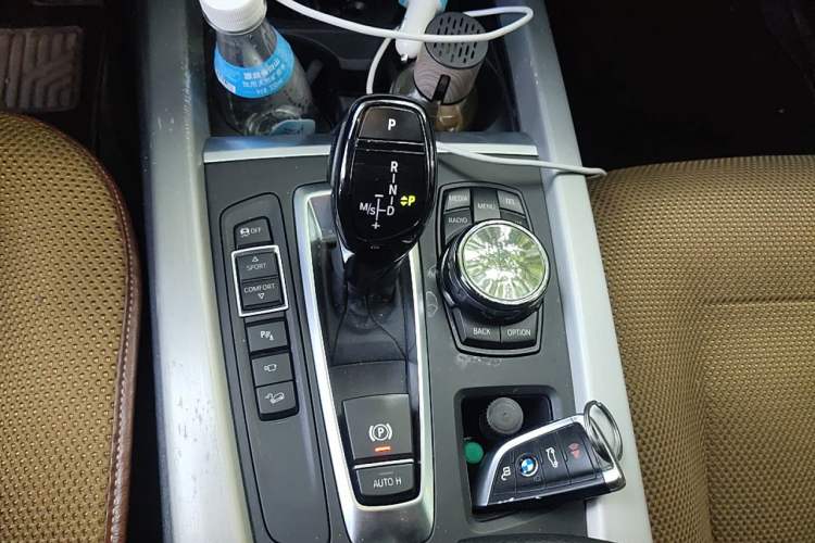 Used BMW 5 Series  Gear Lever