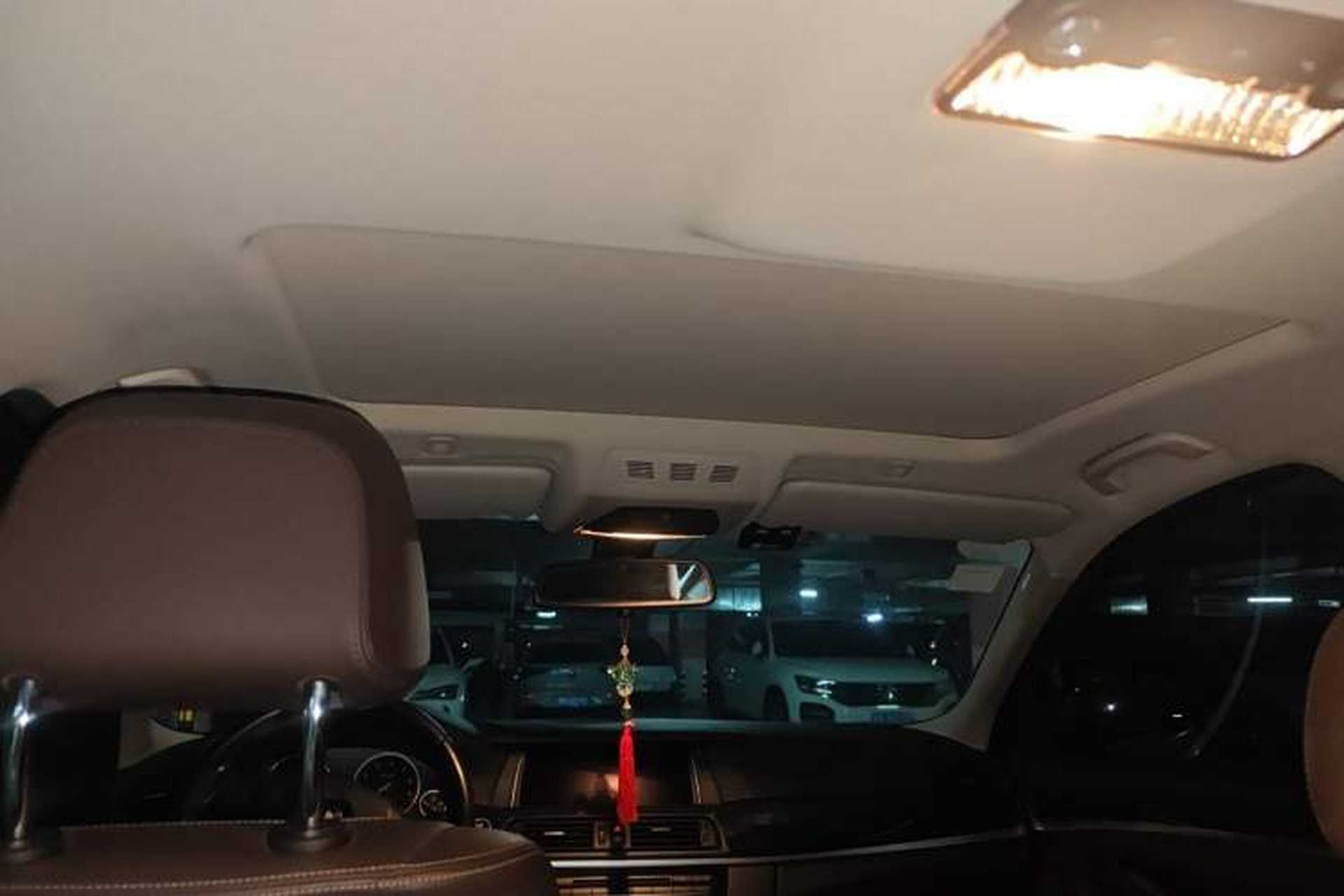Used BMW 5 Series 2015 535Li Leading Model Headliner