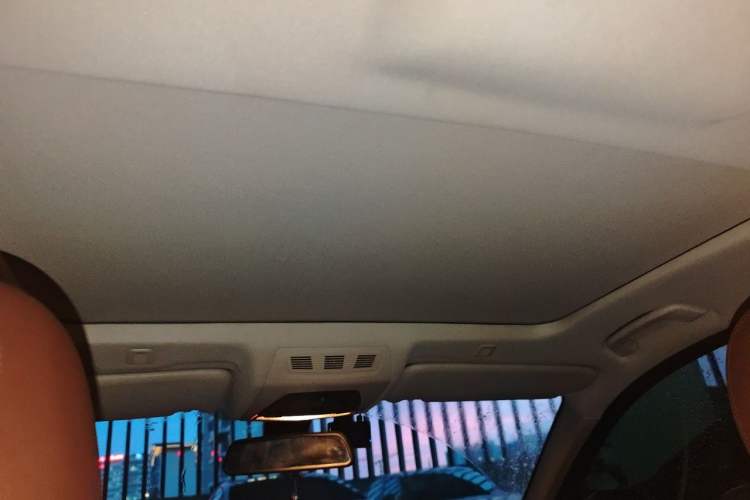 Used BMW 5 Series 2015 520i Elegant Edition Headliner