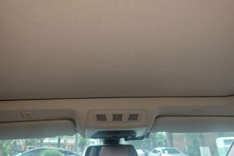 Used BMW 5 Series 2015 520i Elegant Edition Headliner