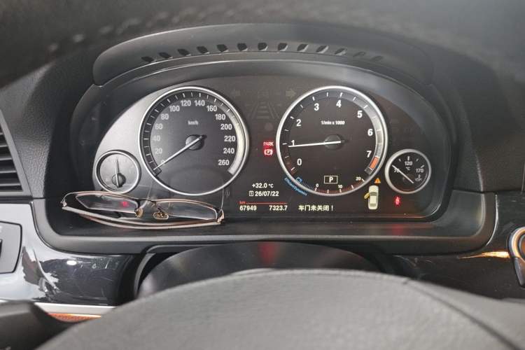 Used BMW 5 Series 2015 520i Elegant Edition Instrument Cluster