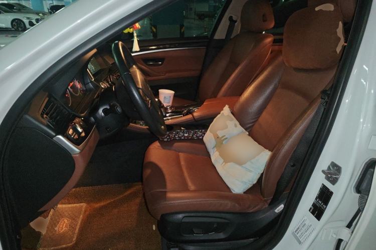 Used BMW 5 Series 2015 520i Elegant Edition Left Front Seat