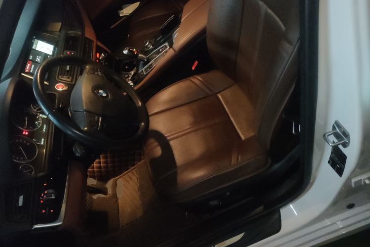 Used BMW 5 Series 2015 520i Elegant Edition Left Front Seat