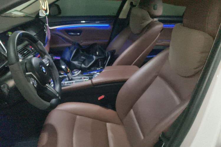Used BMW 5 Series 2015 520i Elegant Edition Left Front Seat