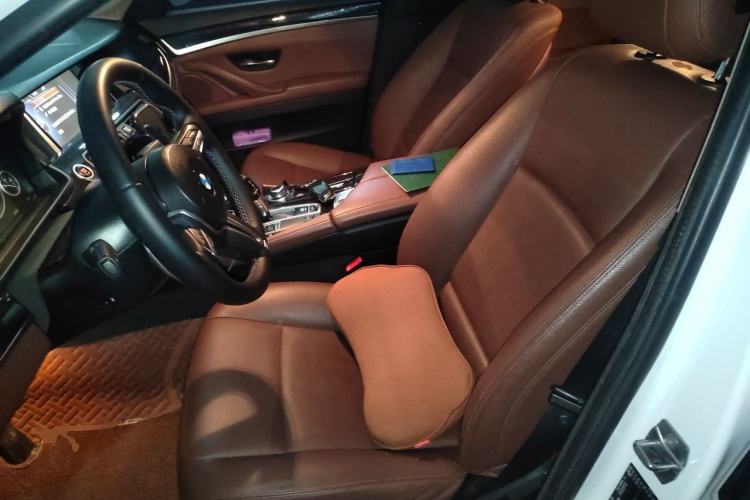 Used BMW 5 Series 2015 520i Elegant Edition Left Front Seat