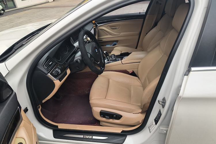 Used BMW 5 Series 2015 535Li Leading Model Left Front Seat