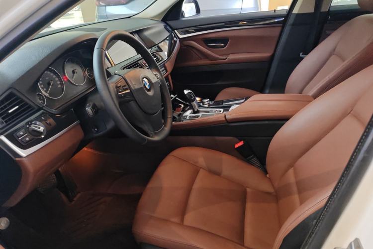 Used BMW 5 Series 2015 520i Elegant Edition Left Front Seat