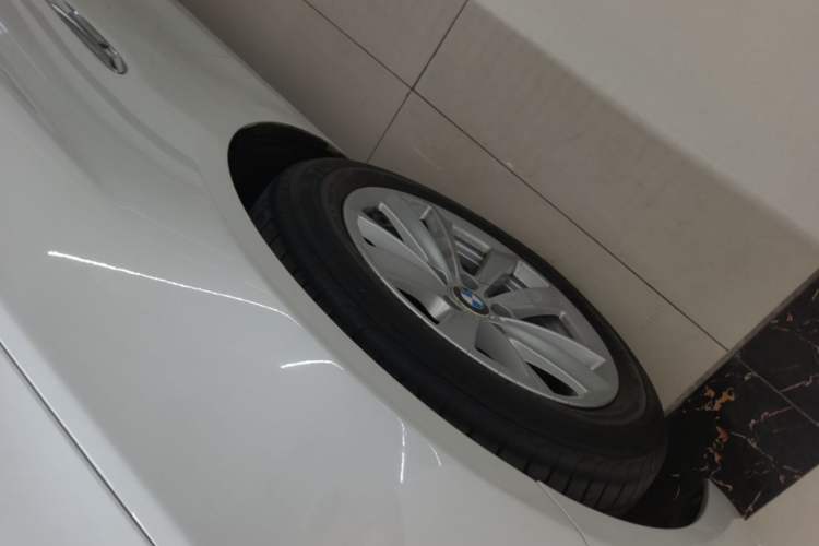 Used BMW 5 Series 2015 520i Elegant Edition Left Front Wheel Hub