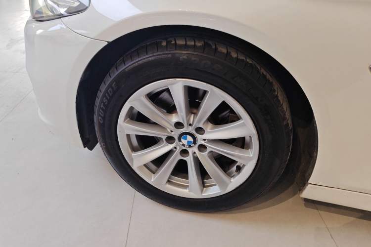 Used BMW 5 Series 2015 520i Elegant Edition Left Front Wheel Hub