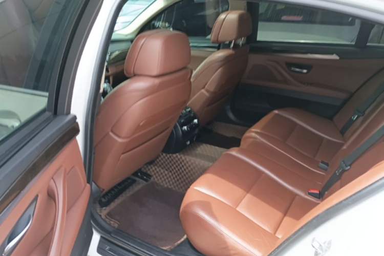 Used BMW 5 Series 2015 535Li Leading Model Left Rear Seat