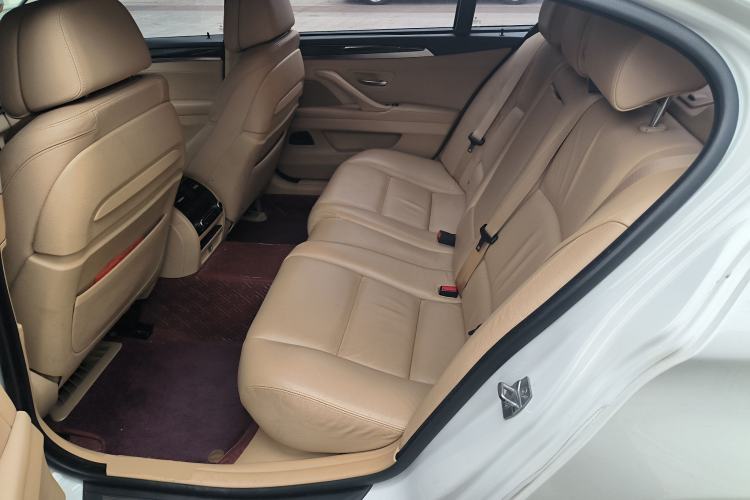 Used BMW 5 Series 2015 535Li Leading Model Left Rear Seat