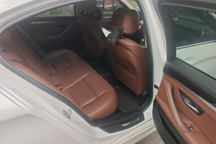Used BMW 5 Series 2015 520i Elegant Edition Left Rear Seat