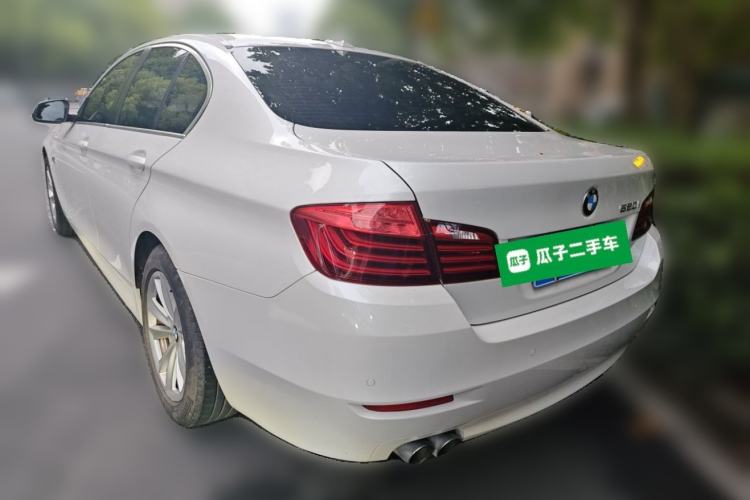 Used BMW 5 Series 2015 520i Elegant Edition Rear Left 45 Deg