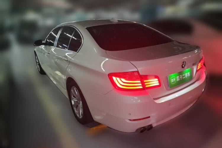 Used BMW 5 Series 2015 520i Elegant Edition Rear Left 45 Deg