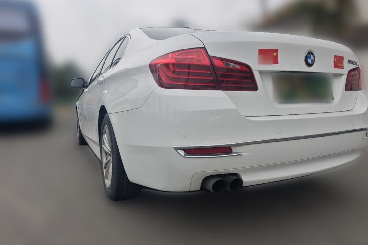 Used BMW 5 Series 2015 520i Elegant Edition Rear Left 45 Deg