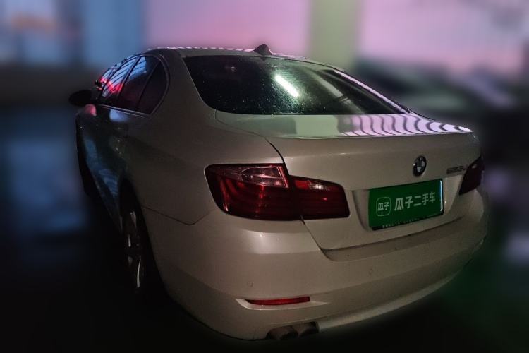 Used BMW 5 Series 2015 520i Elegant Edition Rear Left 45 Deg
