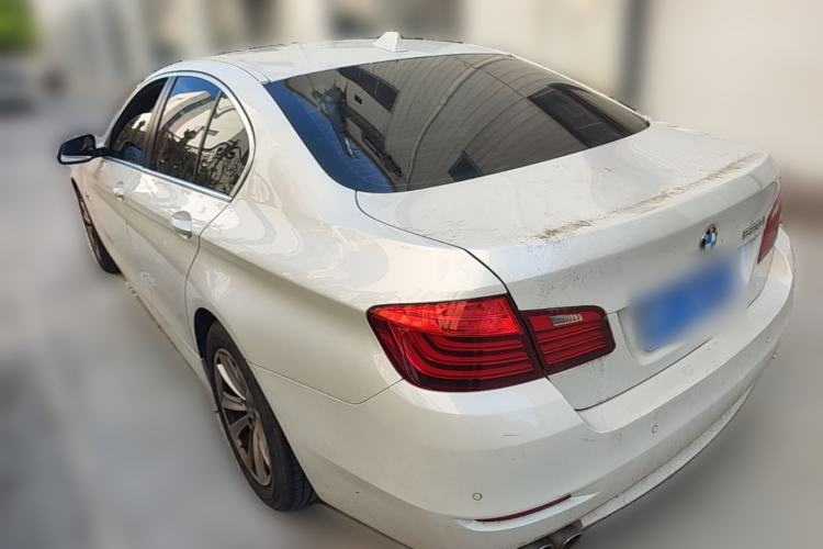 Used BMW 5 Series 2015 520i Elegant Edition Rear Left 45 Deg