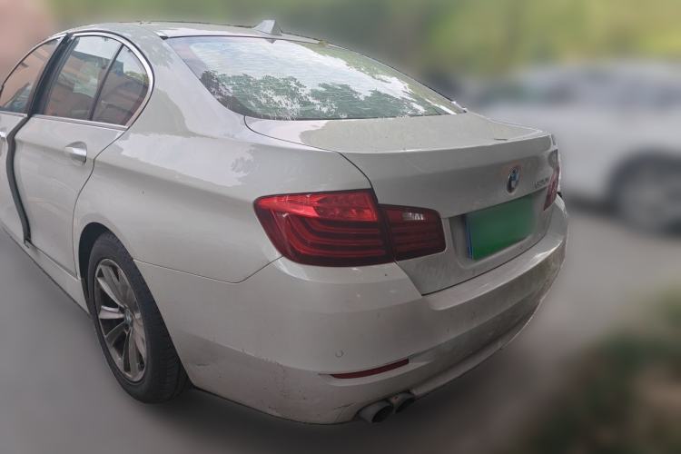 Used BMW 5 Series 2015 520i Elegant Edition Rear Left 45 Deg
