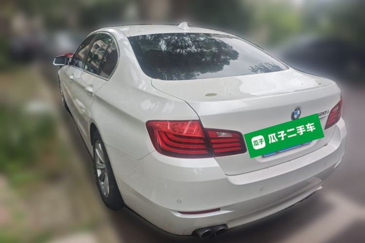 Used BMW 5 Series 2015 520i Elegant Edition Rear Left 45 Deg