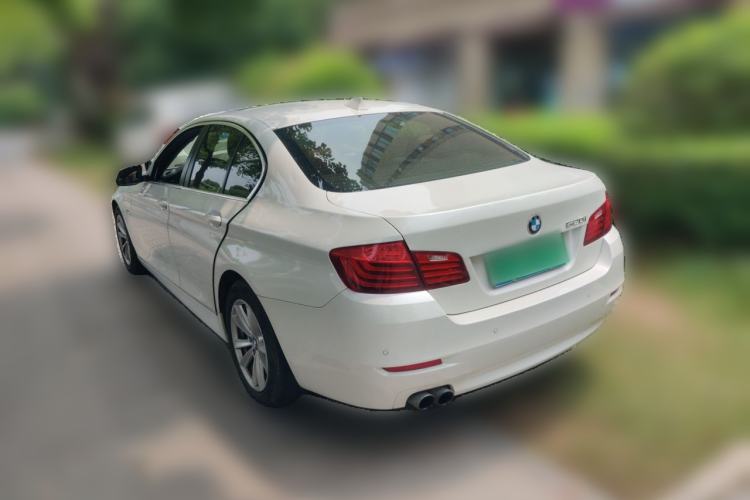 Used BMW 5 Series 2015 520i Elegant Edition Rear Left 45 Deg