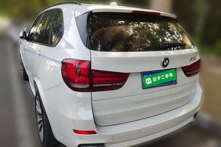 Used BMW 5 Series  Rear Left 45 Deg