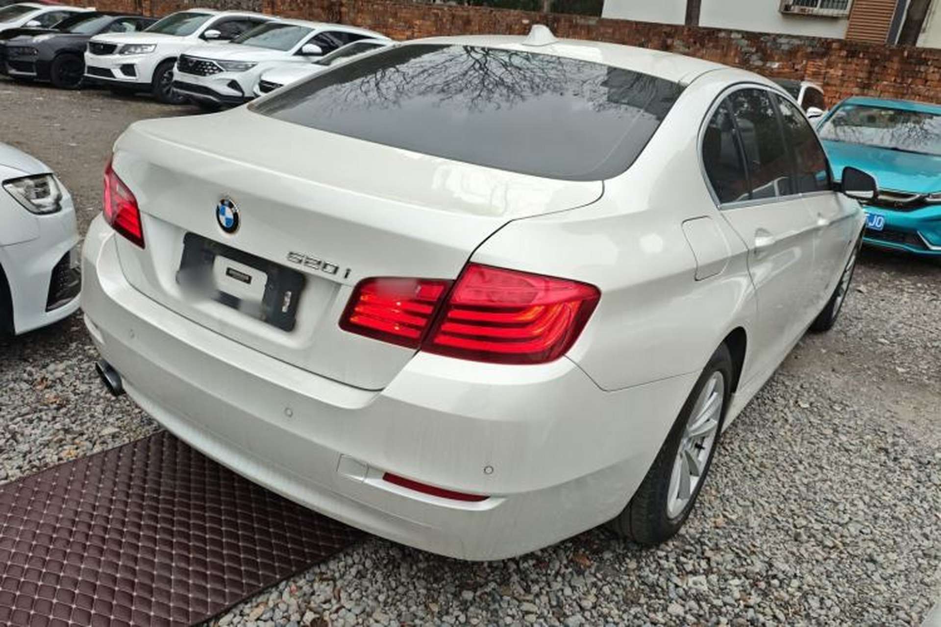 Used BMW 5 Series 2015 520i Elegant Edition Rear Right 45 Deg