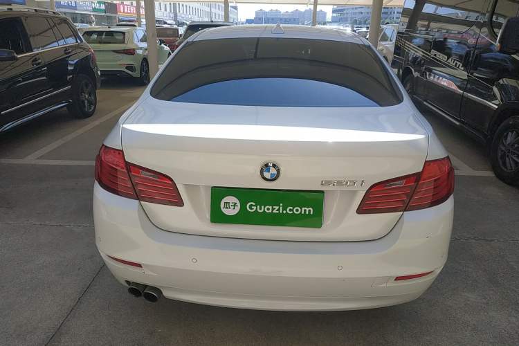 Used BMW 5 Series 2015 520i Elegant Edition Rear