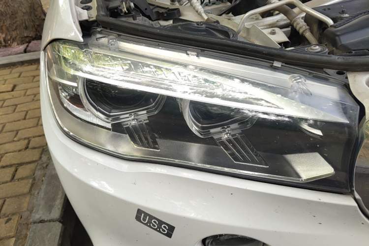 Used BMW 5 Series  Right Front Headlight