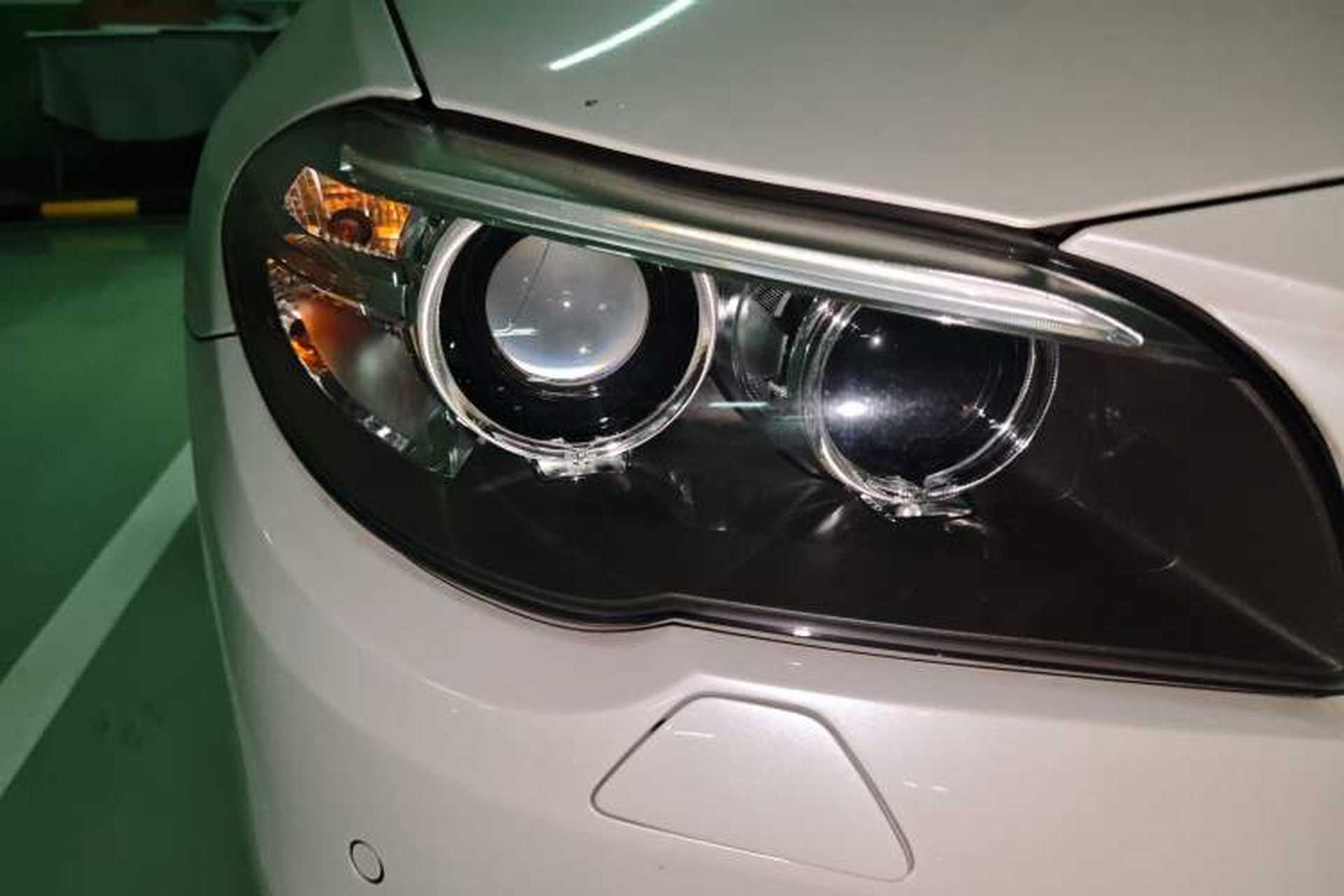 Used BMW 5 Series 2015 520i Elegant Edition Right Front Headlight
