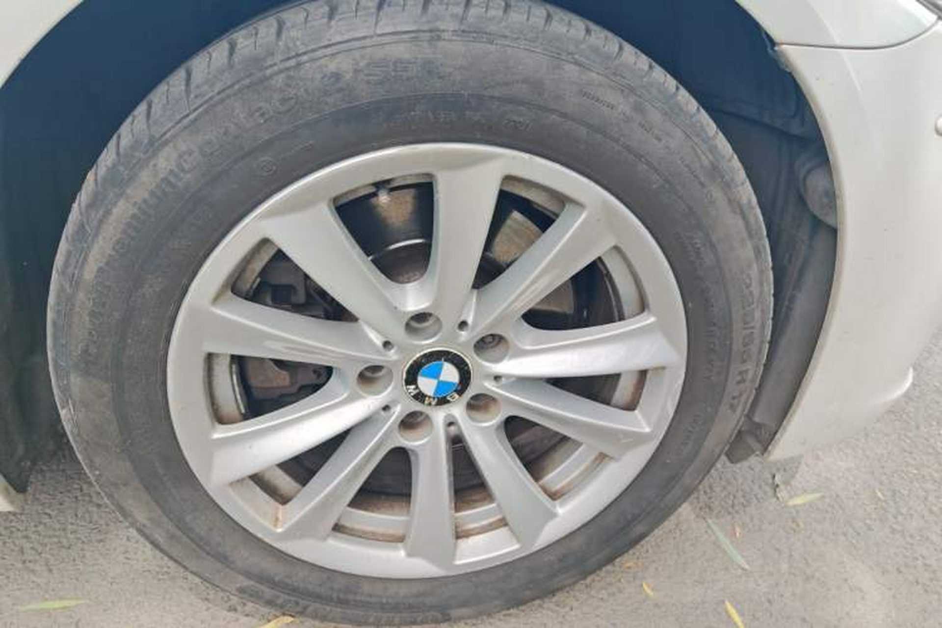 Used BMW 5 Series 2015 520i Elegant Edition Right Front Wheel Hub