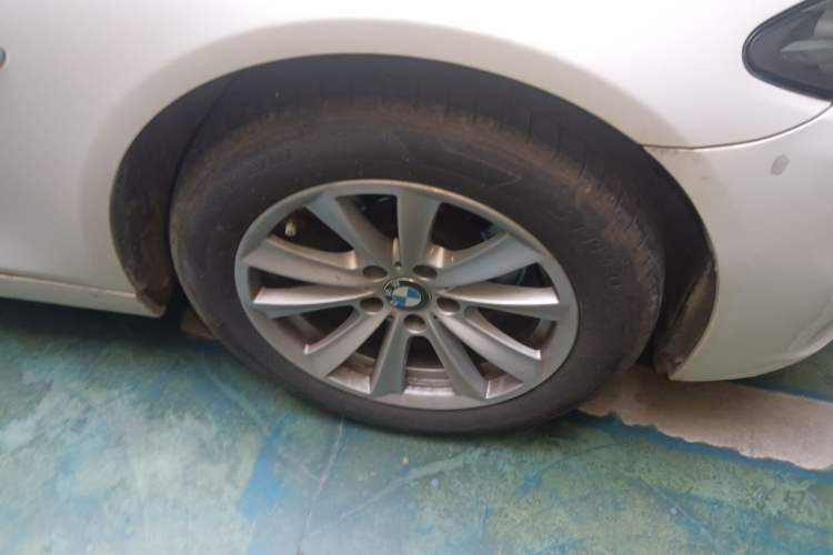 Used BMW 5 Series 2015 520i Elegant Edition Right Front Wheel Hub