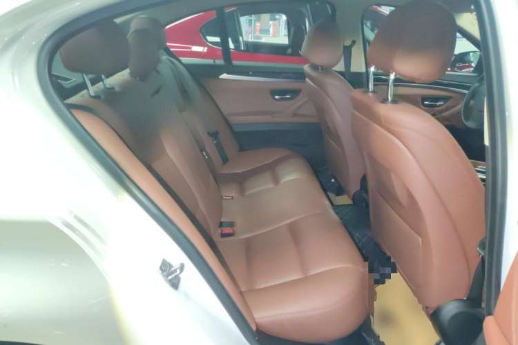 Used BMW 5 Series 2015 520i Elegant Edition Right Rear Seat