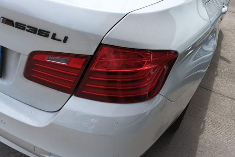 Used BMW 5 Series 2015 535Li Leading Model Right Rear Taillight