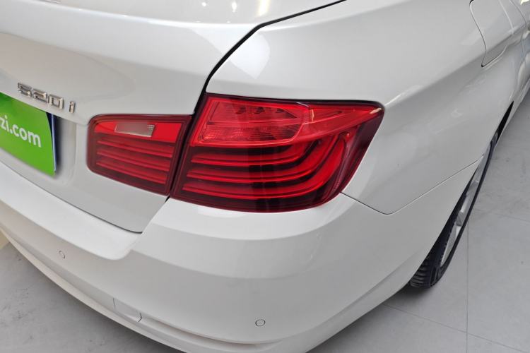 Used BMW 5 Series 2015 520i Elegant Edition Right Rear Taillight
