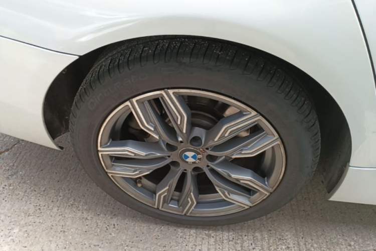 Used BMW 5 Series 2015 535Li Leading Model Right Rear Wheel Hub
